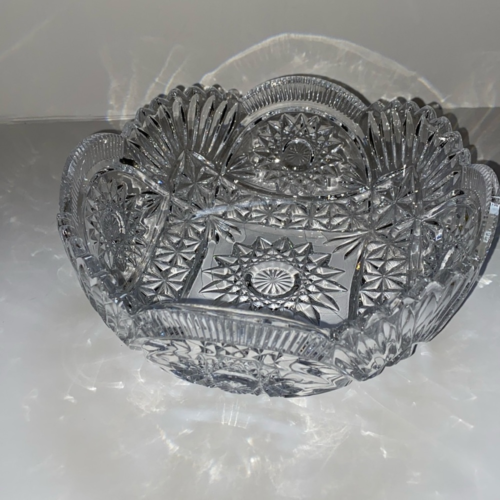 American Brilliant cut glass. Lovely heavy solid serving bowl.